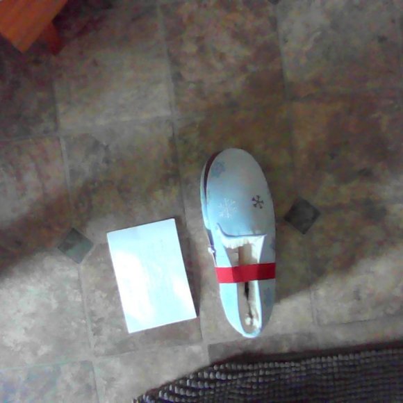 Brand New Talbots Size 6 Light Blue Snowflake slippers for women - Picture 3 of 3